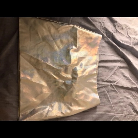 skirt - Picture 2 of 6